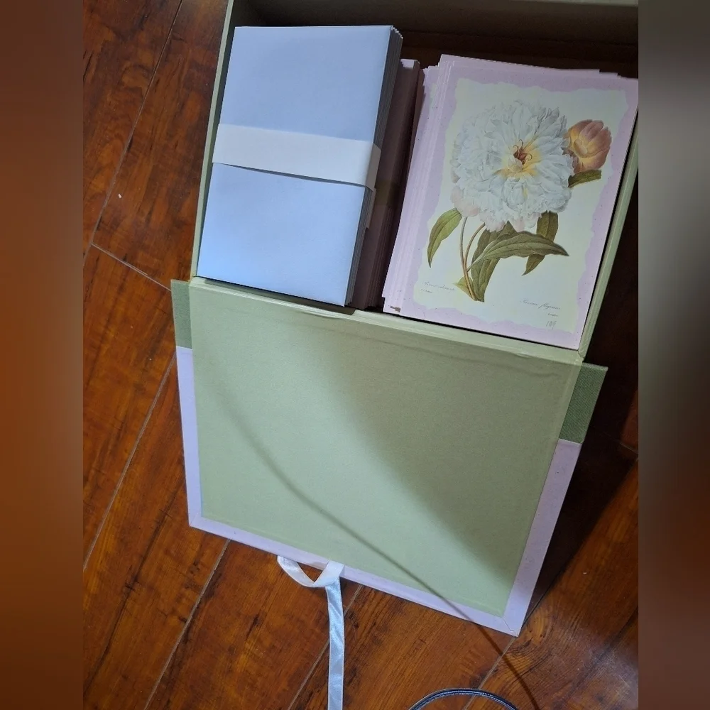 Stationary set Book Box
